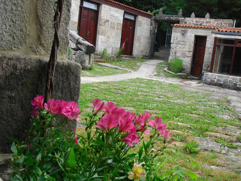 Pazo Larache Pensionat Santa Cristina De Cobres Exteriör bild